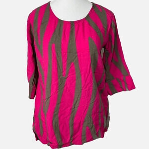 Escapada Brown and Dark Pink Swirly Striped 3/4 Sleeve Blouse‎